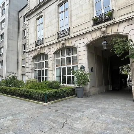Comfort & Design 2 Bedroom Near Place Des Vosges * Parigi