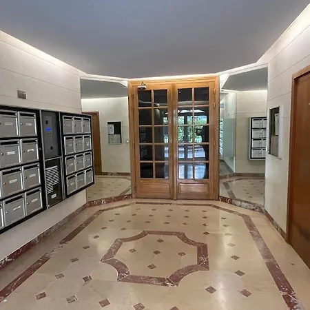 Appartamento Comfort & Design 2 Bedroom Near Place Des Vosges